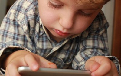 Nuevas tecnologías 0 a 3 años. Interfieren en el desarrollo, limita su uso
