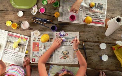 Manualidades que se pueden hacer con niños para decorar el hogar